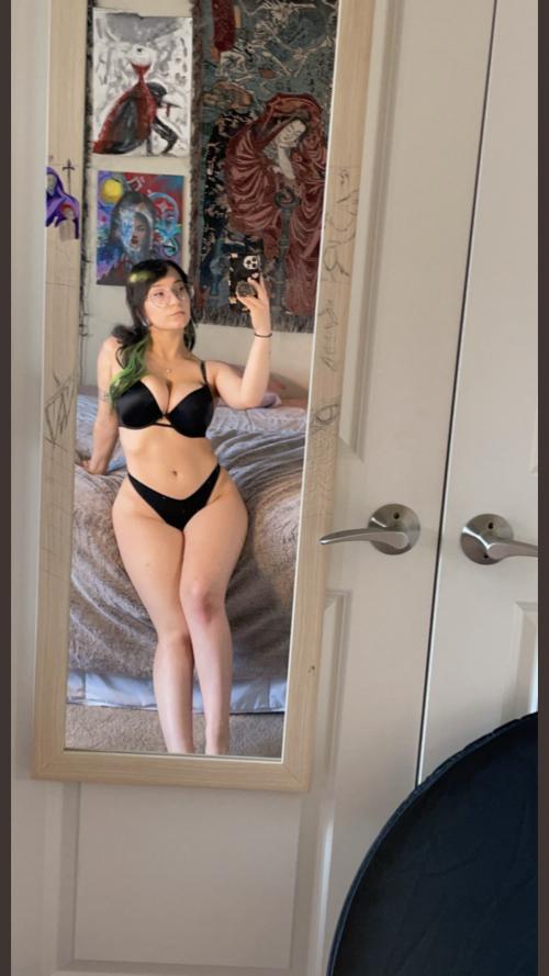 I’m available for hook ups and Nuru chats