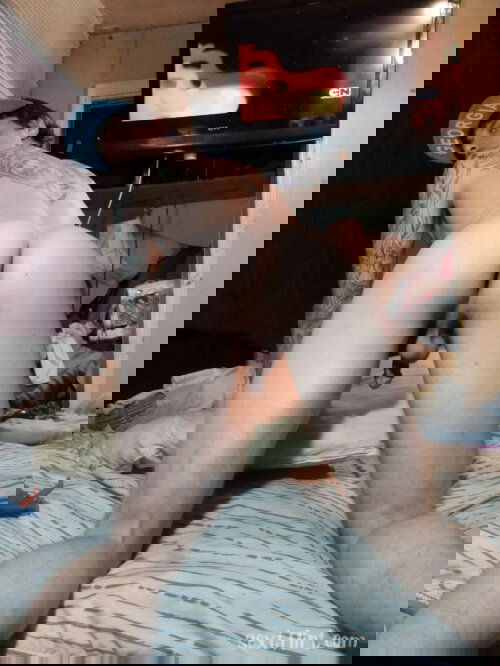 I love ass play and I got toys hmu