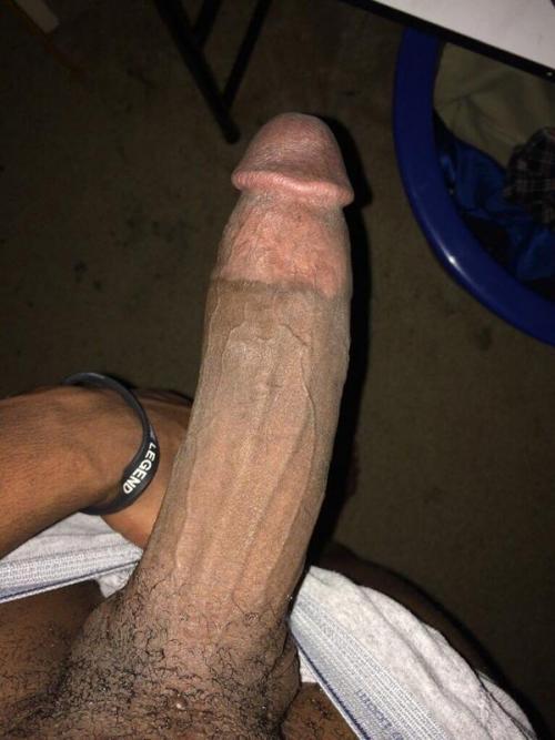 Any girl that wanna trade hmu