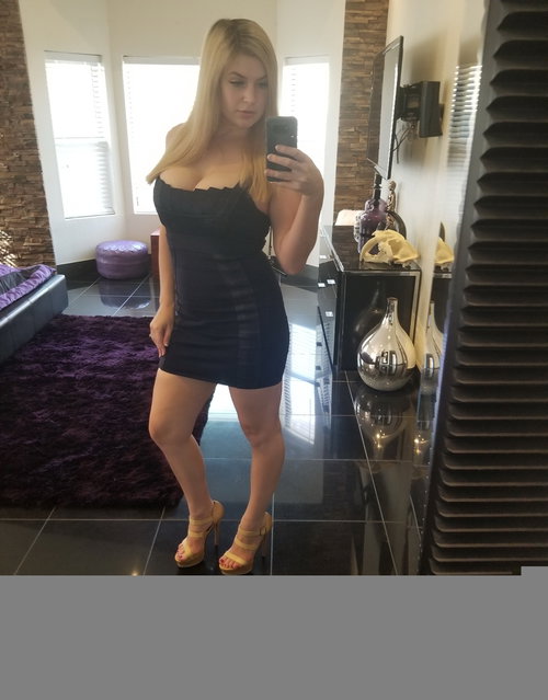 sofiyawalker8's kik gallery - boobs, blowjob, fuck (1/4)