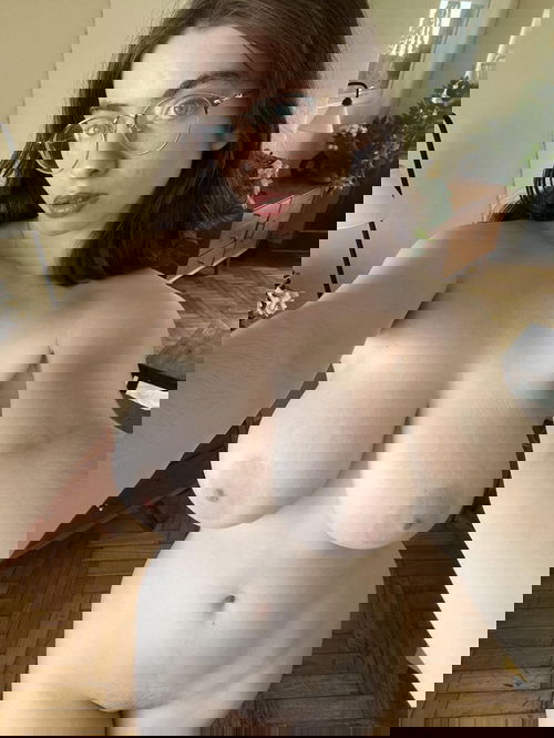 F21 vcall sext big tit's etc hit my telegram @ Babe14356
