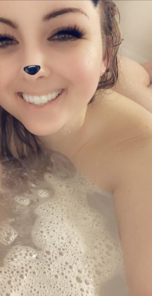 x1144's tiktok photo - boobs, ass, horny