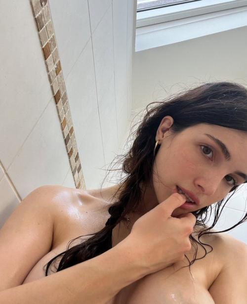 darshellestevens54's tiktok photo - nude, pussy, sexy