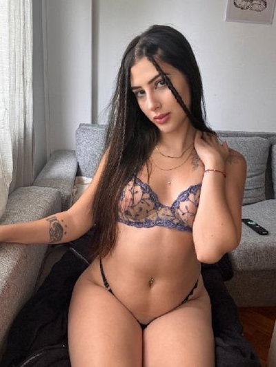 trinityyqwtx's snapchat gallery - xxx, sexy, horny (1/3)